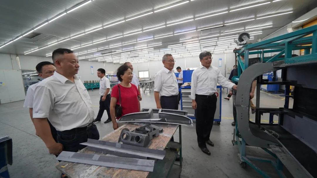 中国民用航空局总工程师殷时军率队考察调研壹定发科技