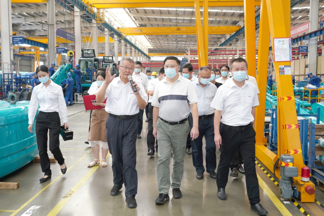 湖南省委常委、省委秘书长张剑飞一行调研壹定发智能