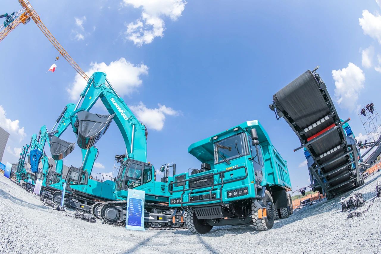 四大成套装备携手登。。。。。。∫级ǚ⒅悄芰⒁煨Ч故净峤怀觥傲裂鄞鹁怼