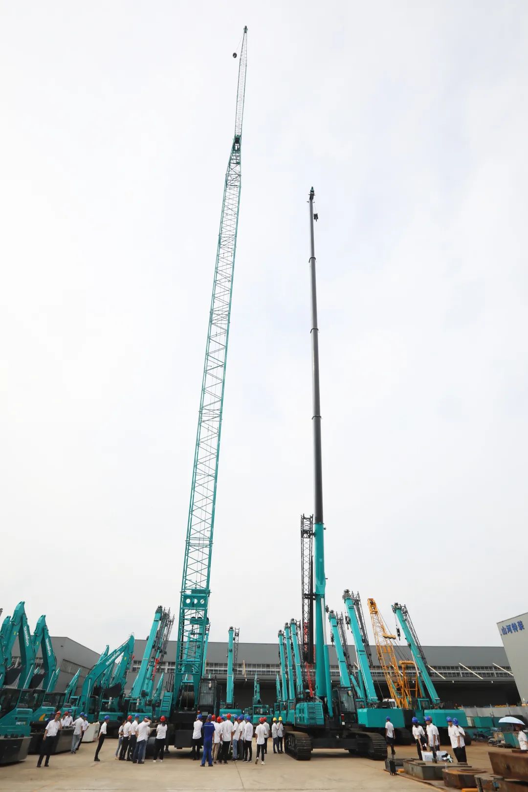 “重”磅出击！壹定发智能起重机械组团“登场”