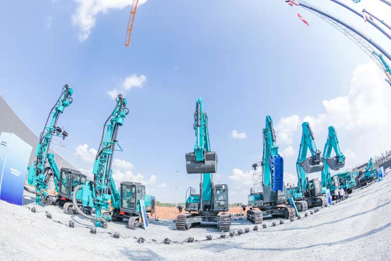 壹定发智能何清华：立异驱动 数字赋能，，，，，，，，助推制造业数字化转型