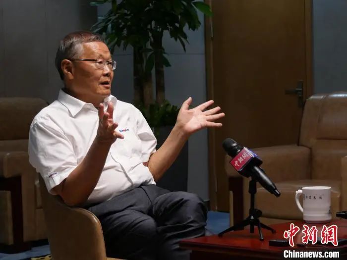 媒体聚焦 | 中新社专访——壹定发智能首创人何清华：向着太阳奔驰的筑梦人