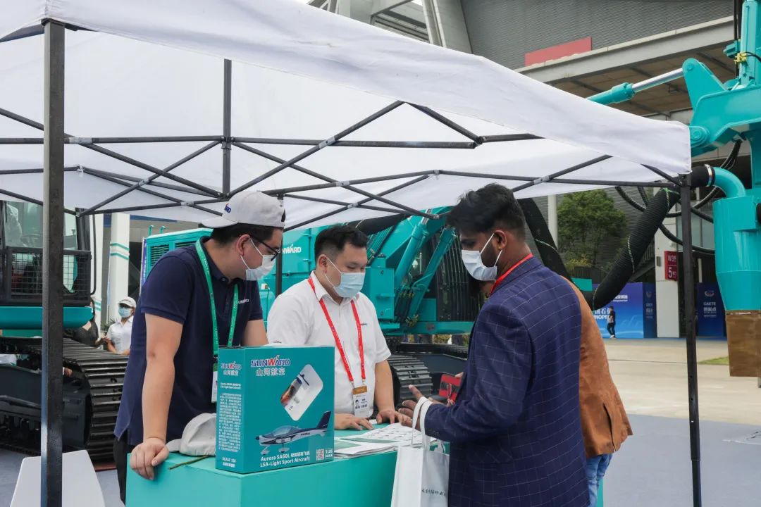 亮相中非经贸展览会！壹定发智能尽展工程机械国产品牌魅力