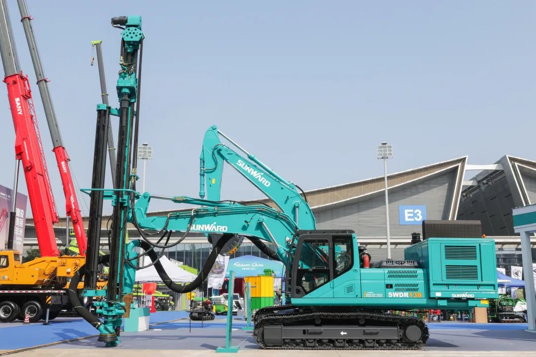 亮相中非经贸展览会！壹定发智能尽展工程机械国产品牌魅力