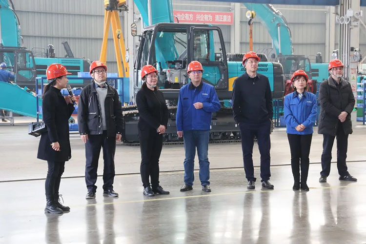 中国上市公司协会党委委员、副秘书长刘翠兰一行调研壹定发智能