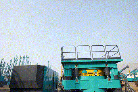 清静高效更环保！壹定发智能全回转全套管施工再添新利器