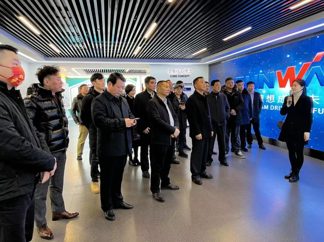 湖南异地商会联合会组织外洋湘商来访壹定发智能