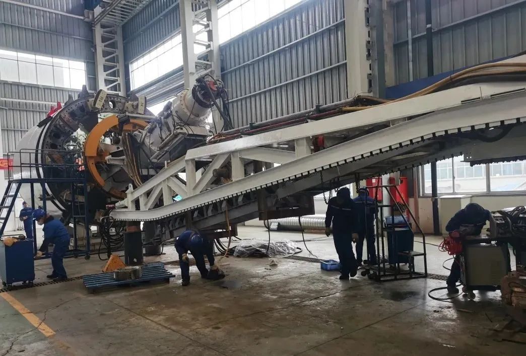 直击生产一线！中铁壹定发复工复产忙