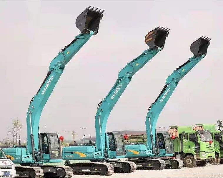 壹定发智能挖掘机亮相贵阳大数据科创城项目开工仪式