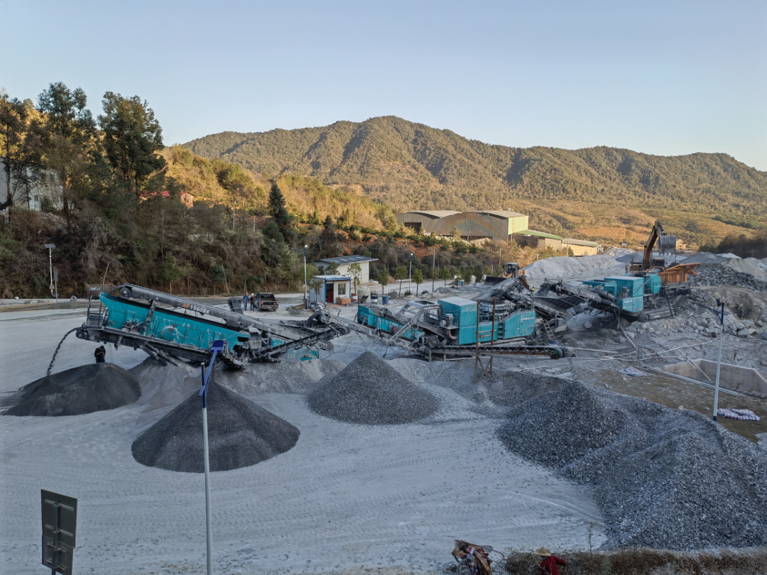 高性能+优效劳！壹定发普石勒移动破碎筛分成套装备“重拳出击”