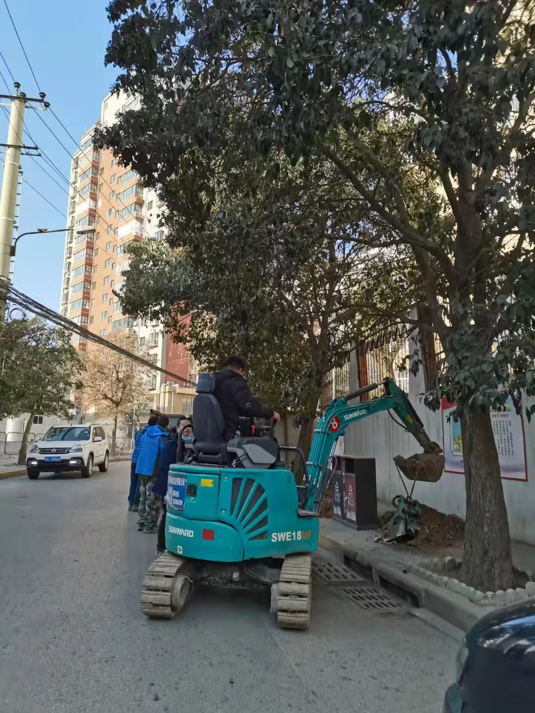 好效劳、好装备！壹定发智能挖掘机再获客户追加订单