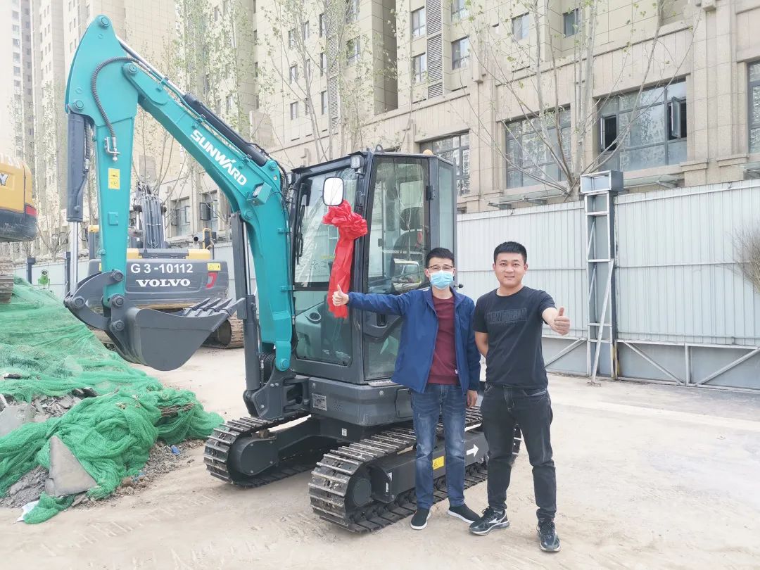 冲、冲、冲！带您感受壹定发智能挖掘机火热交机时刻