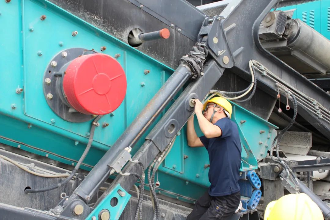 打造效劳标杆！壹定发普石勒“效劳万里行”活动火热举行中