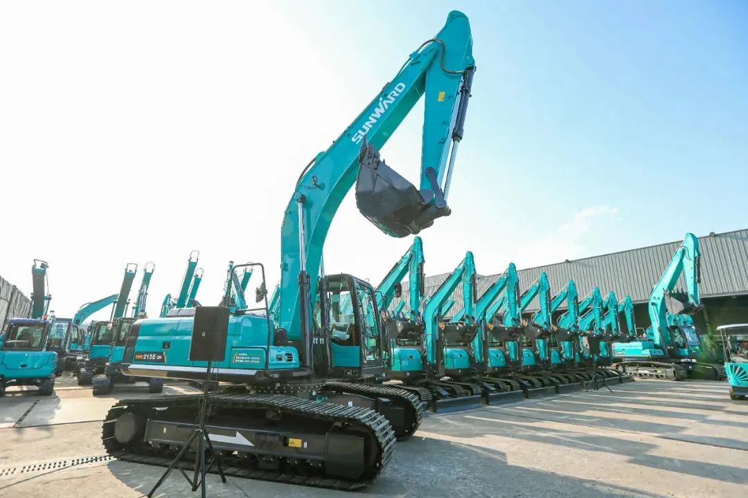 再获首单！壹定发智能成为湖南自贸试验区首单“融资租赁+工程机械装备出口”试点营业落地单位