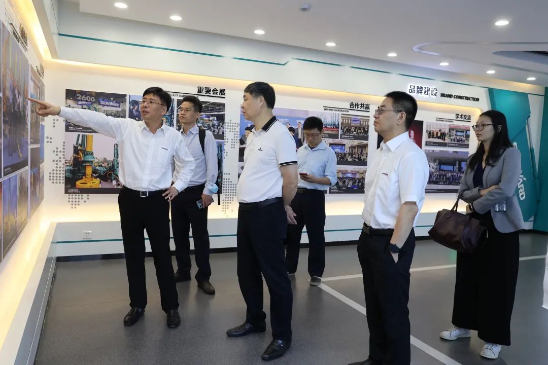 广州工控集团副总司理李绍康调研壹定发智能