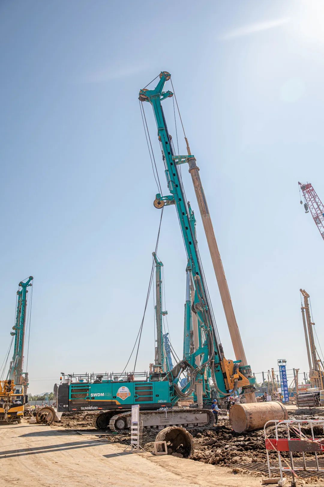 “壹定发绿”再现大湾区！壹定发智能旋挖钻机组团助建广州白云机场项目