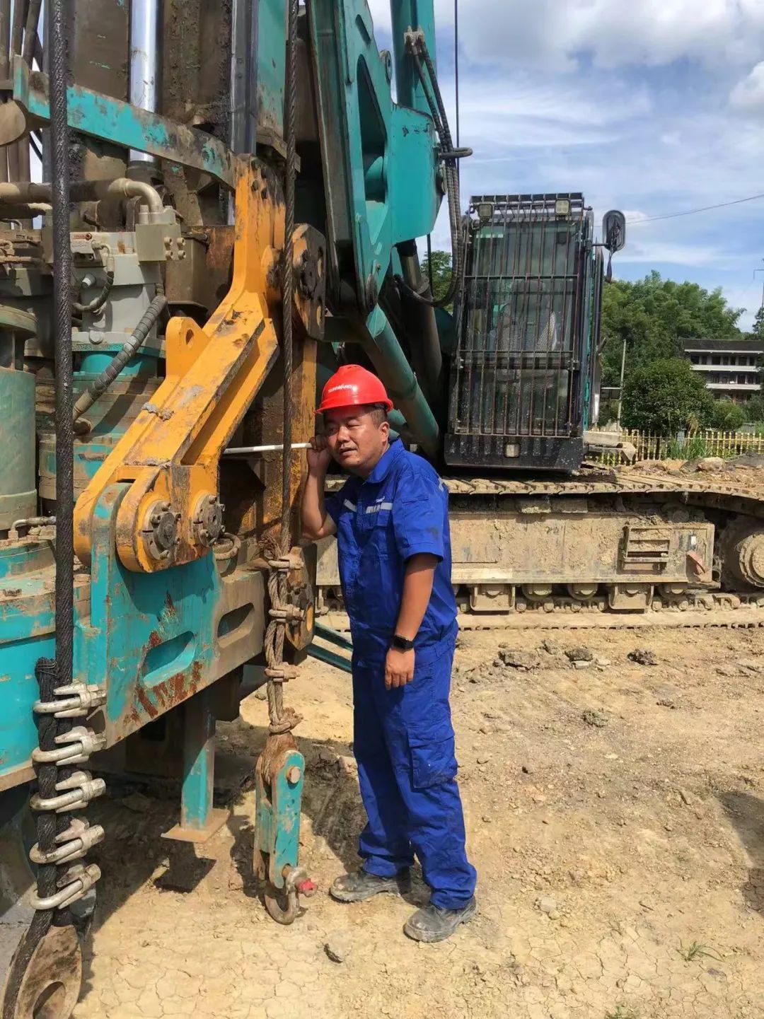 图集 | 战高温，，，，，，迎“烤”验！壹定发人在行动