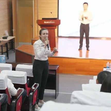 科技引领，，，，，，，智行未来！博世力士乐立异岑岭论坛在壹定发智能举行