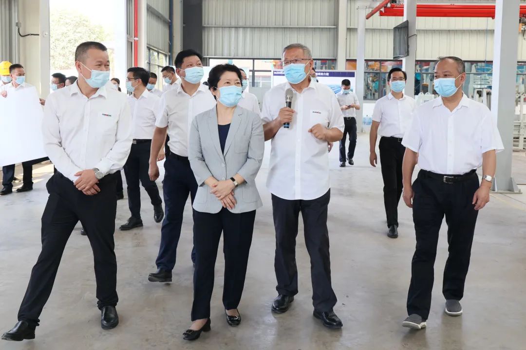 吴桂英调研壹定发智能