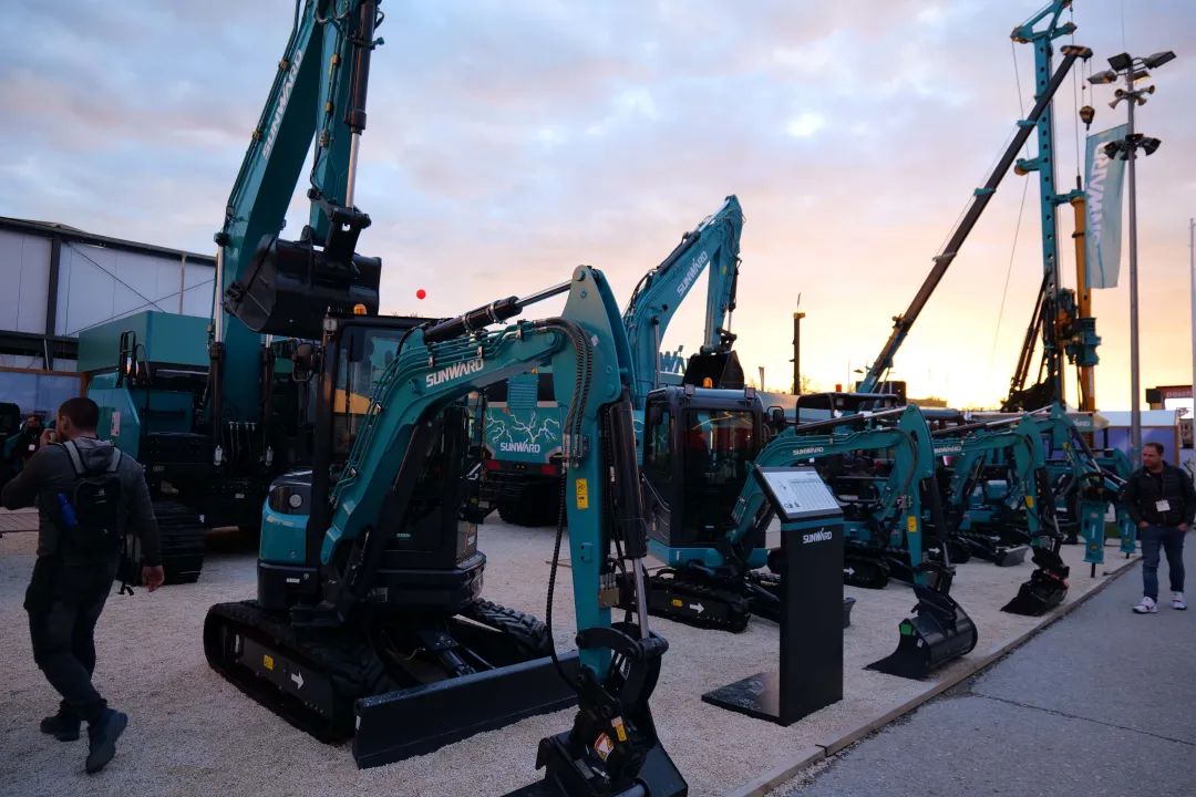 Bauma 2022 | 一组火热现场图带您重温壹定发智能德国宝马展之旅