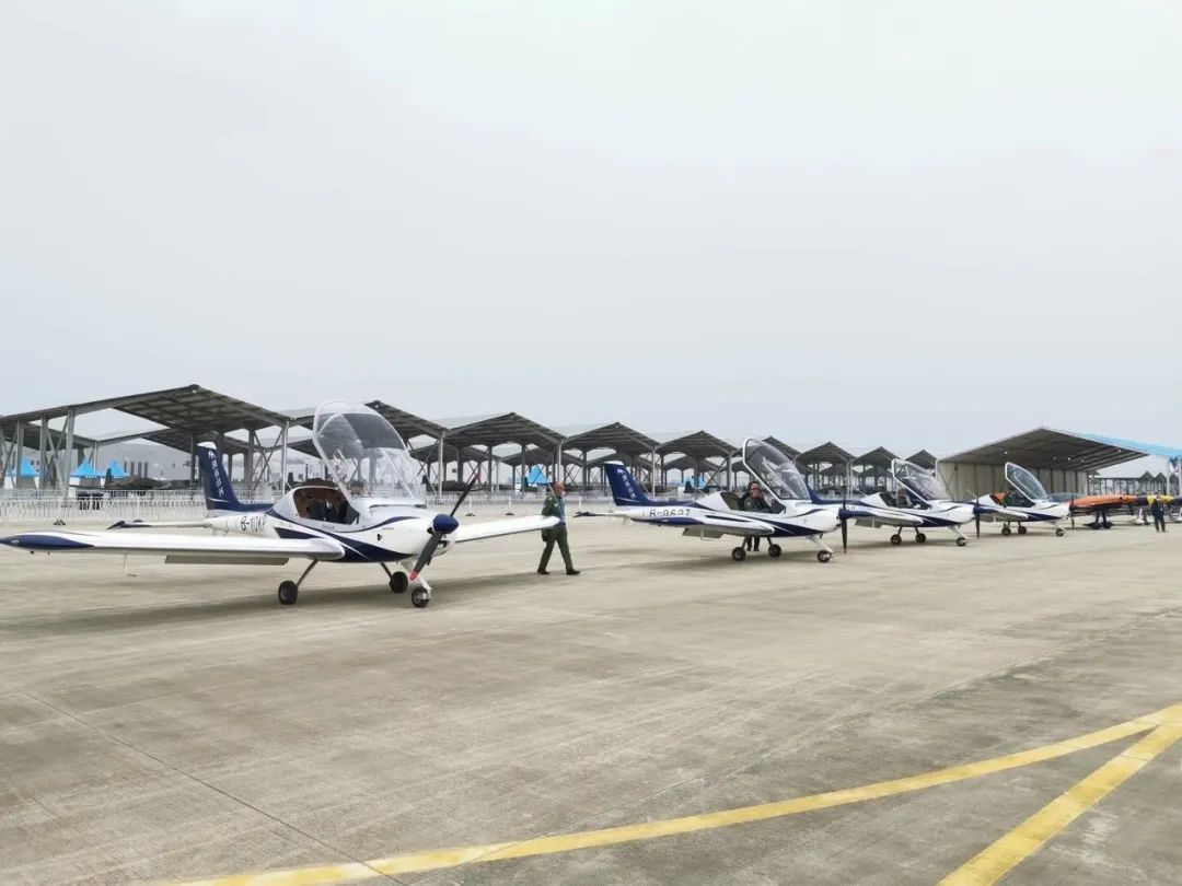 逆势翱翔！壹定发航空携手相助同伴亮相2022南昌航行大会