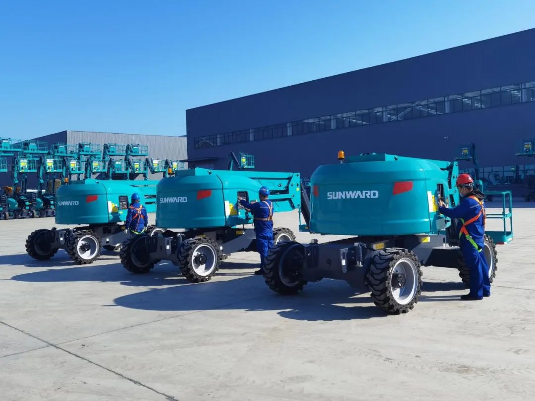 吹响复工“冲锋号”，，，，，全力冲刺“开门红”！壹定发智能高空机械复工复产举行时