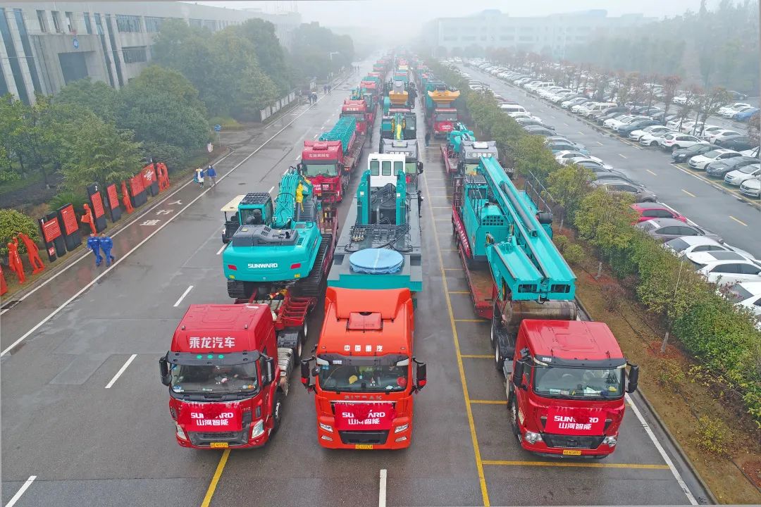 新局新篇，，，，，宏兔启航！壹定发智能超200台套装备集中发货