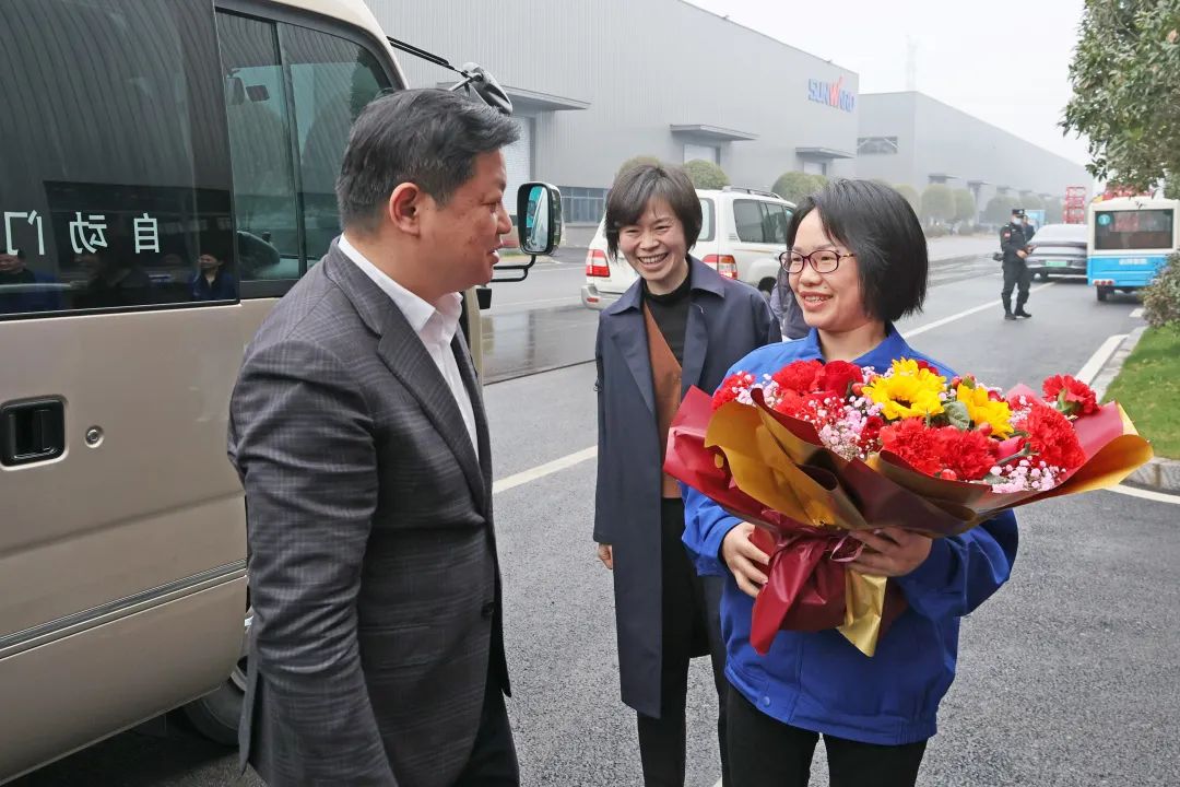 付旭明慰问壹定发智能市三八红旗头并督导清静生产事情