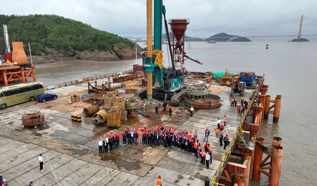 超等装备助建超等工程！壹定发智能超等旋挖钻机SWDM1280推介会乐成举行