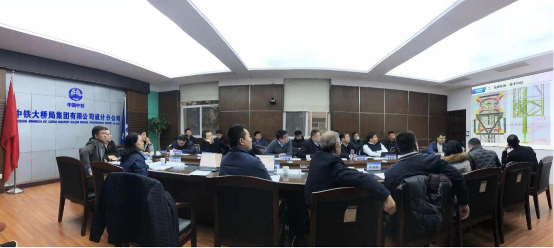 超等装备助建超等工程！壹定发智能超等旋挖钻机SWDM1280推介会乐成举行