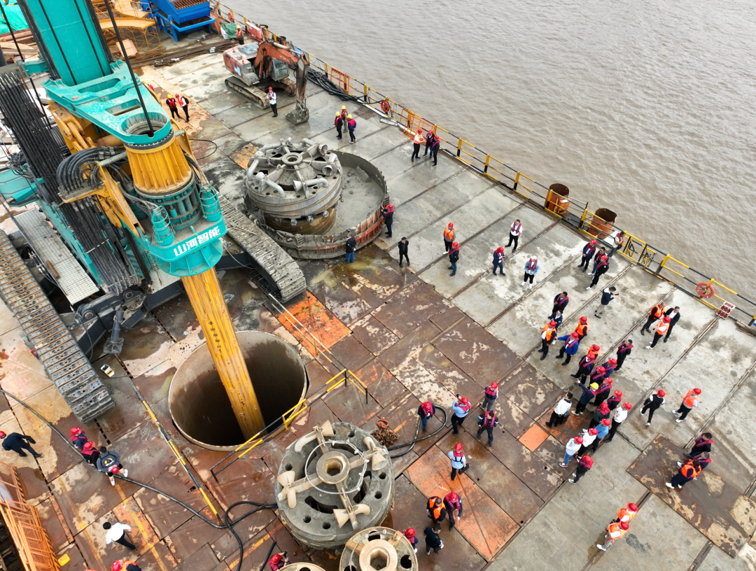 超等装备助建超等工程！壹定发智能超等旋挖钻机SWDM1280推介会乐成举行