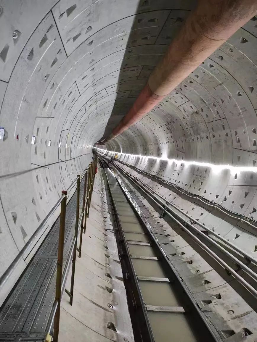 最新希望！中铁壹定发深圳地铁3号线低-白盾构区间左线顺遂意会
