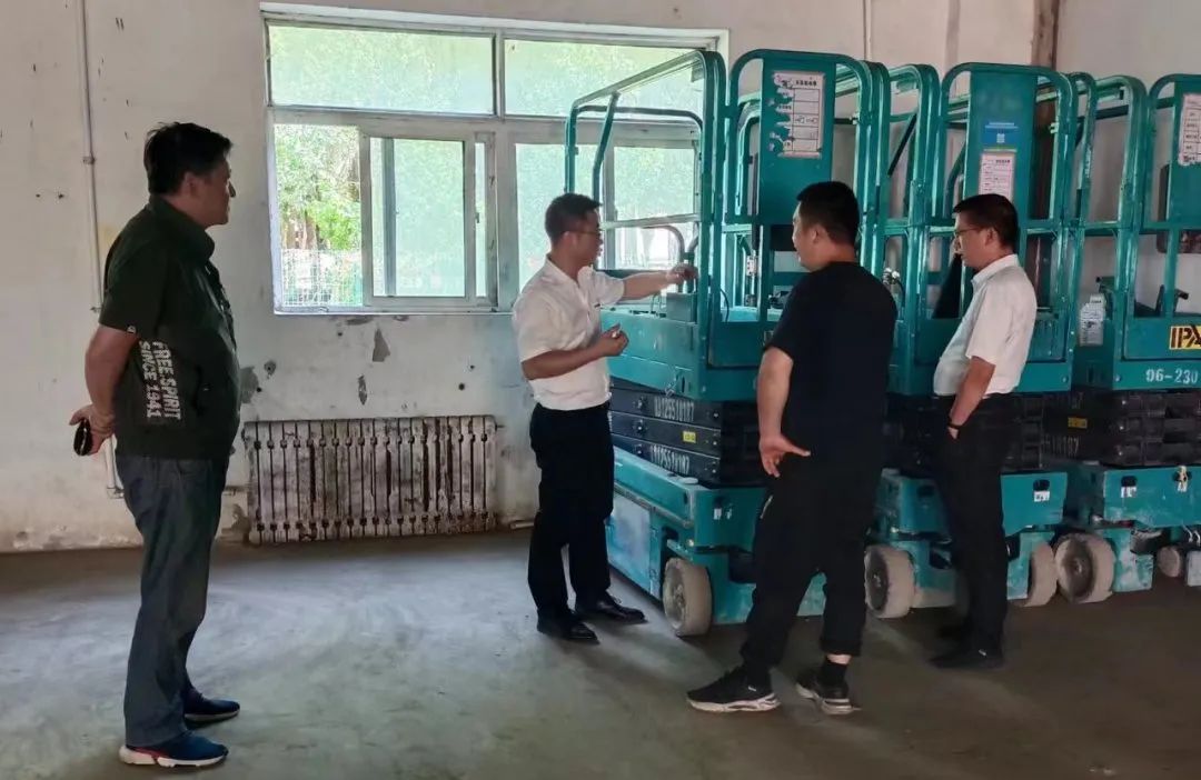 谛听客户心声！壹定发智能高空机械“效劳万里行”走进东北