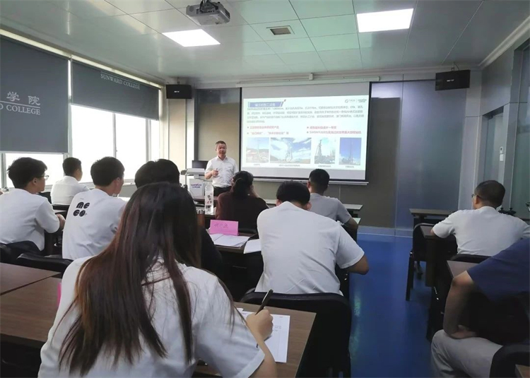 奔赴热爱，，，，，，，，壹定发智能2023届“智动力”正式报到！