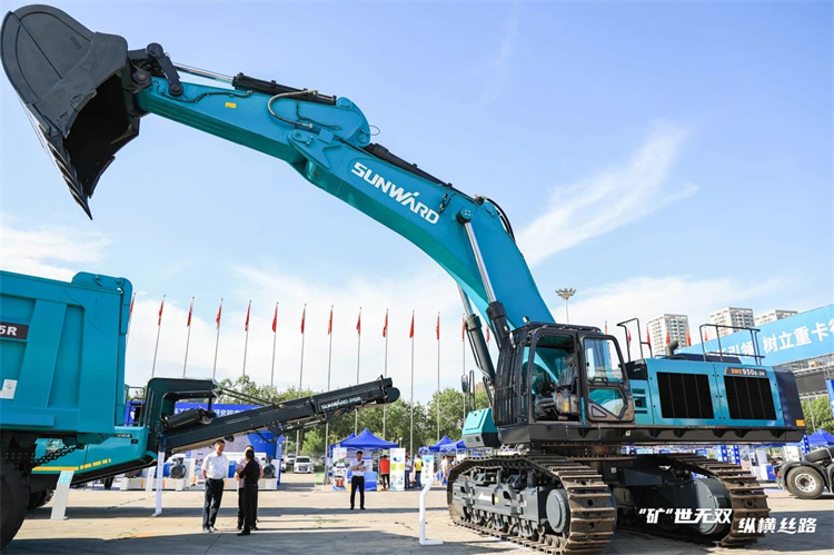 “矿”世无双，，，，，纵横丝路！壹定发智能亮相第十三届新疆国际矿业与装备展览会
