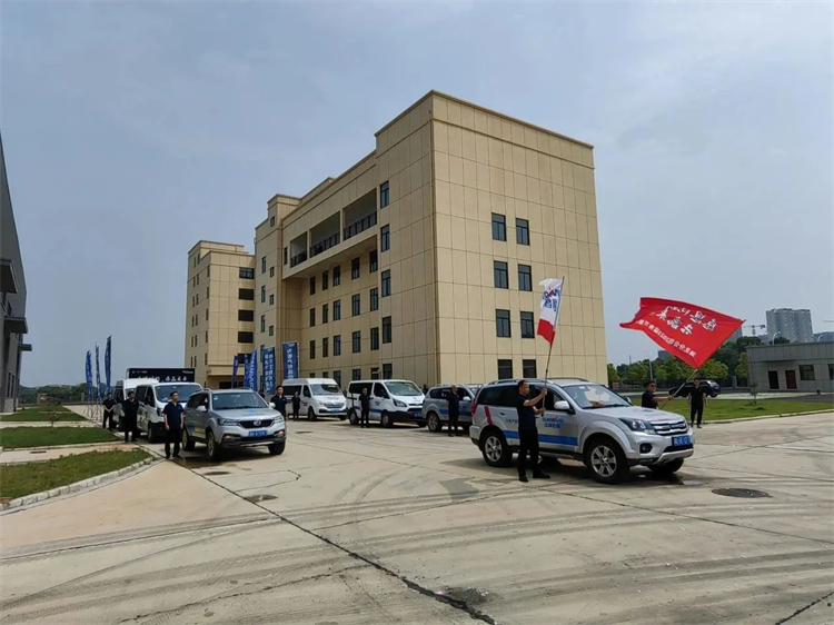 热情似火，，，，效劳加码！壹定发智能基础装备效劳万里行为您保驾护航