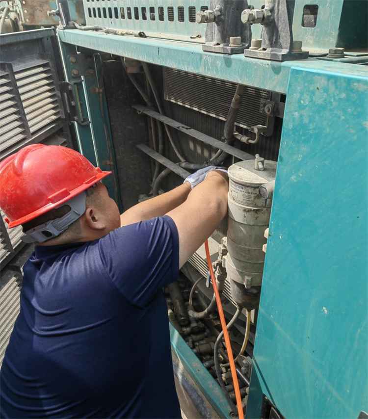 热情似火，，，，效劳加码！壹定发智能基础装备效劳万里行为您保驾护航