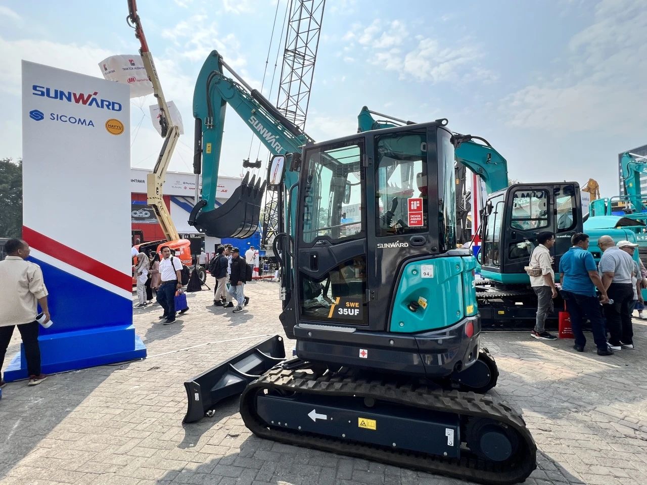 深耕细作，，，，，，逆势增添！壹定发智能艳服亮相印尼雅加达矿业展