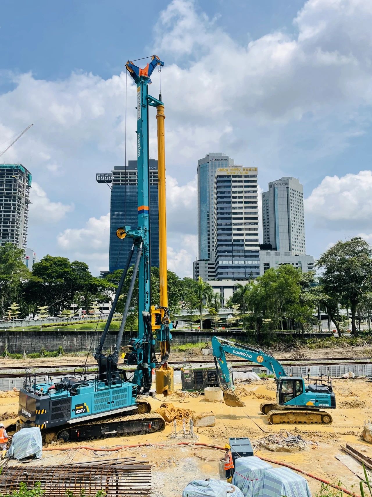 “壹定发绿”绽放“一带一起”