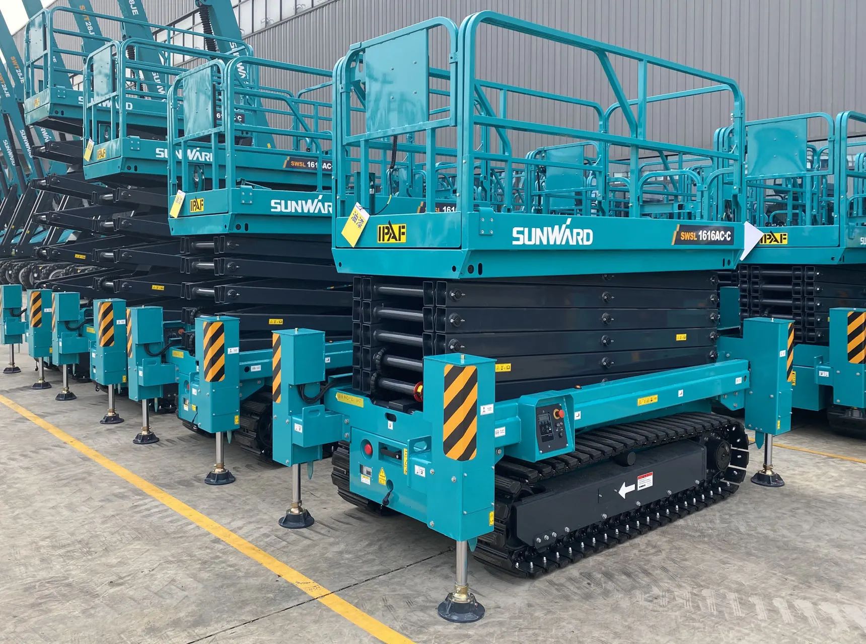 高设置、优性能！壹定发智能剪叉军团再添新兵！