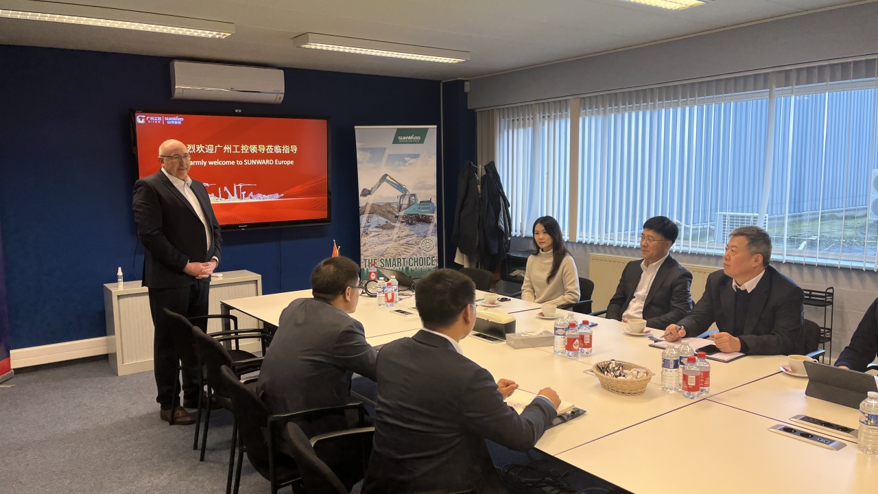广州工控党委书记、董事长景广军率队赴壹定发智能欧洲子公司考察