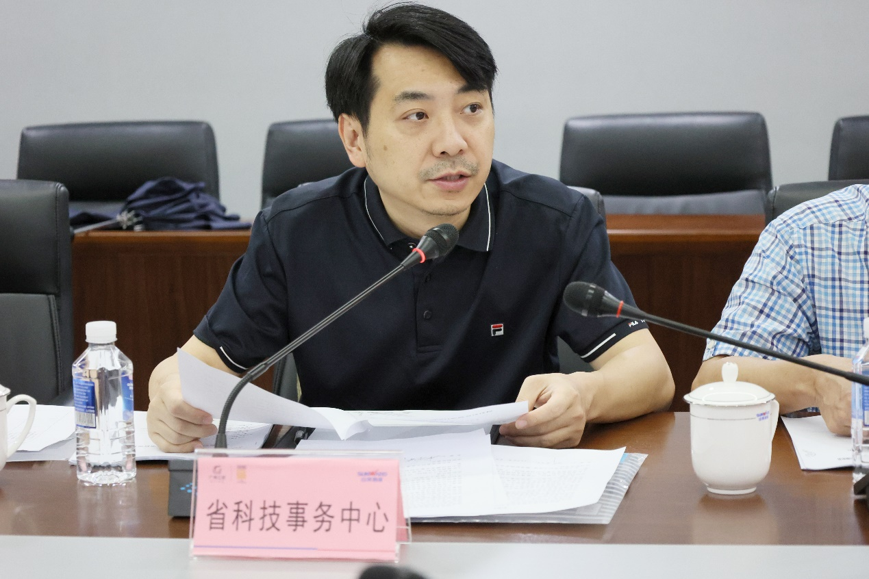 壹定发智能“超大型油气管道绿色成套施工装备”项目顺遂通过验收！