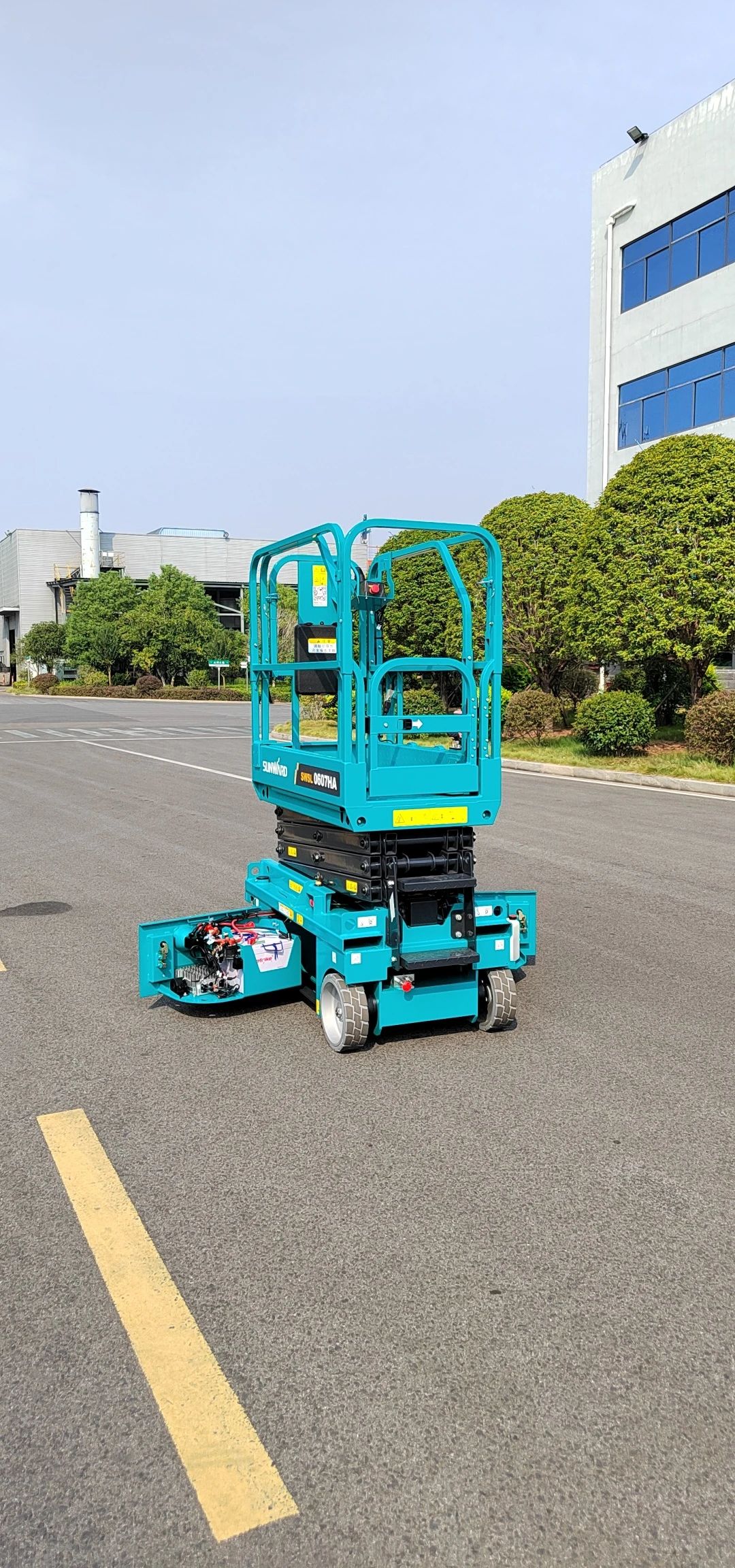 向“新”而行！壹定发智能又一款电动液驱剪叉式高空作业平台宣布