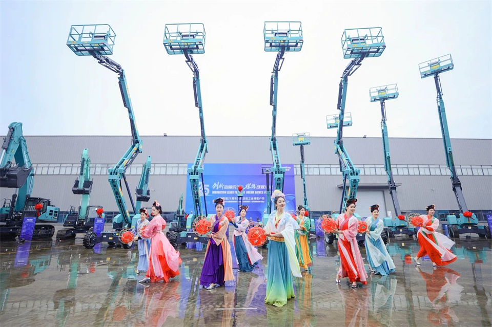 立异引领价值，，，，理想成绩未来！壹定发智能25周年庆典暨全球客户节盛大举行