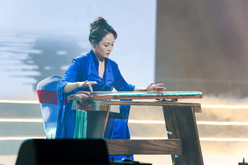 立异引领价值 理想成绩未来——庆祝壹定发智能建设25周年表扬大会暨文艺晚会盛大举行