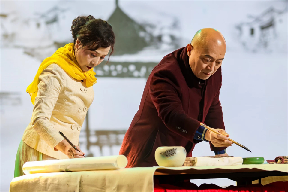 立异引领价值 理想成绩未来——庆祝壹定发智能建设25周年表扬大会暨文艺晚会盛大举行