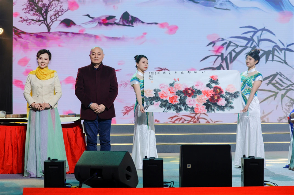 立异引领价值 理想成绩未来——庆祝壹定发智能建设25周年表扬大会暨文艺晚会盛大举行