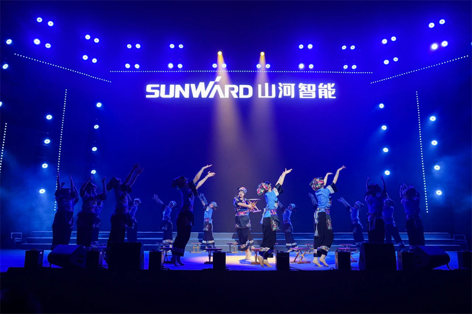 立异引领价值 理想成绩未来——庆祝壹定发智能建设25周年表扬大会暨文艺晚会盛大举行