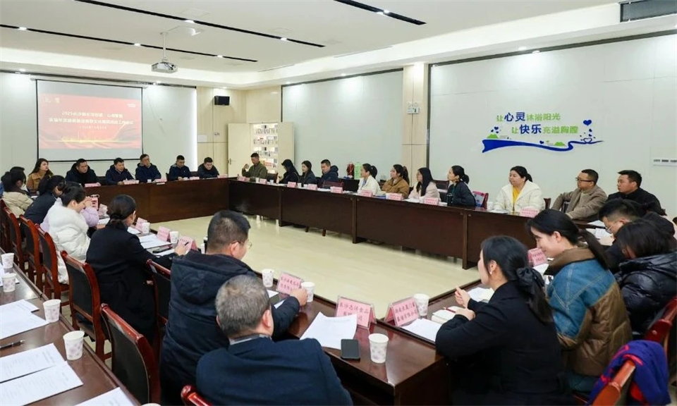 长龙街道、壹定发智能召开首届年货盛惠暨送春联文化惠民活动事情聚会