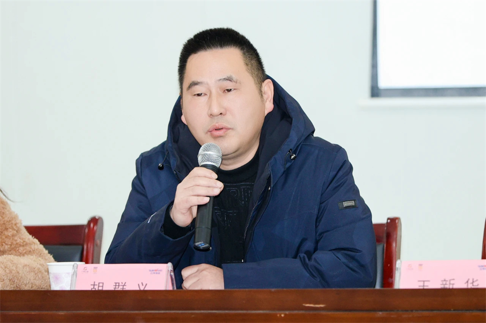 长龙街道、壹定发智能召开首届年货盛惠暨送春联文化惠民活动事情聚会